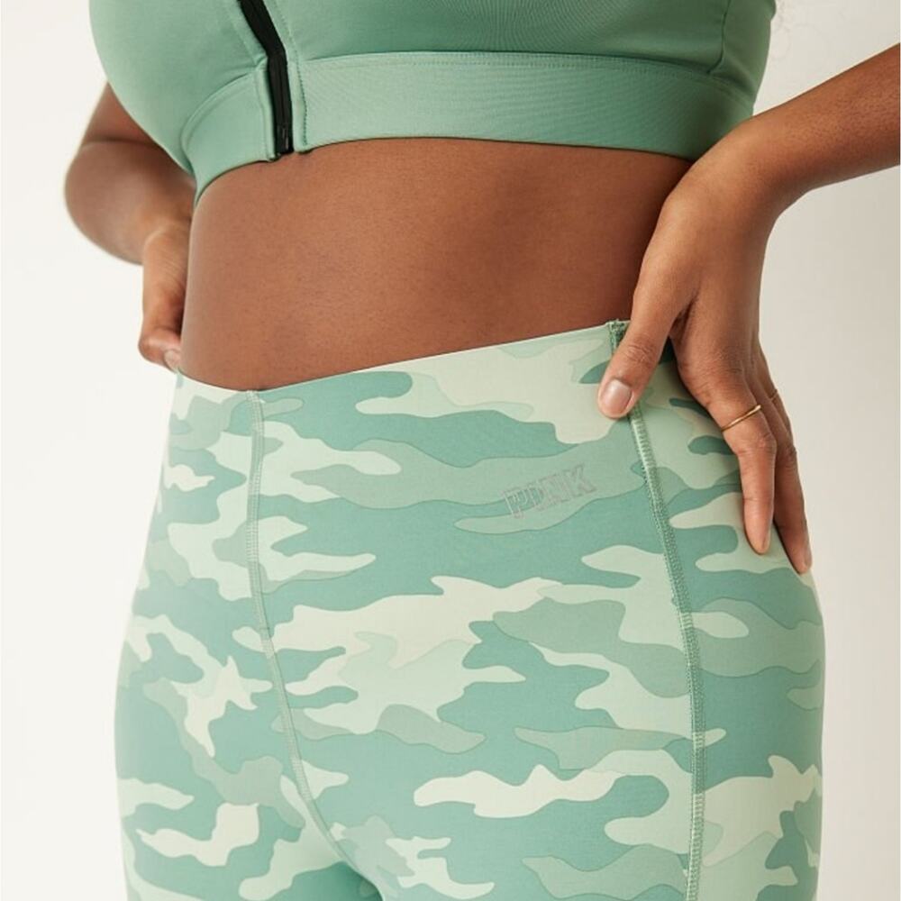 Victoria's Secret Pink Camo Compression V High Waist Full Length Leggings NWT L - Picture 3 of 6